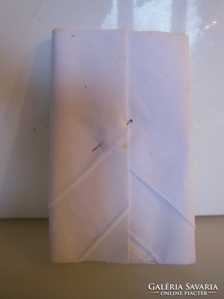 Handicraft - handkerchief - embroidered - pattern - 8 x 5 cm - unused - Austrian