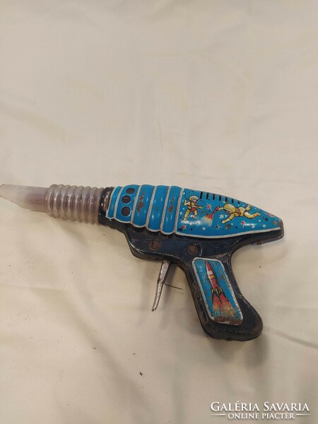 Retro toy space gun