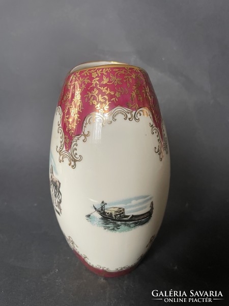 The Bavaria Venice unique vase with the sights of Venice is a rarity