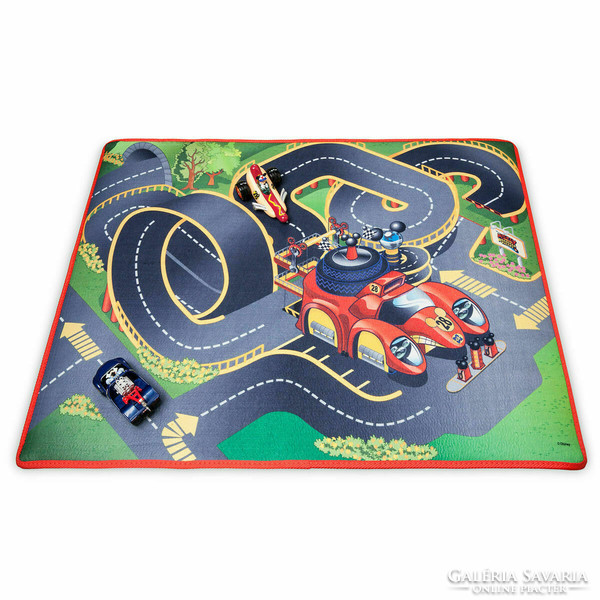 Disney Store Mickey és az autóversenyzők játékszett: játszószőnyeg kisautókkal(Mickey, Pete)