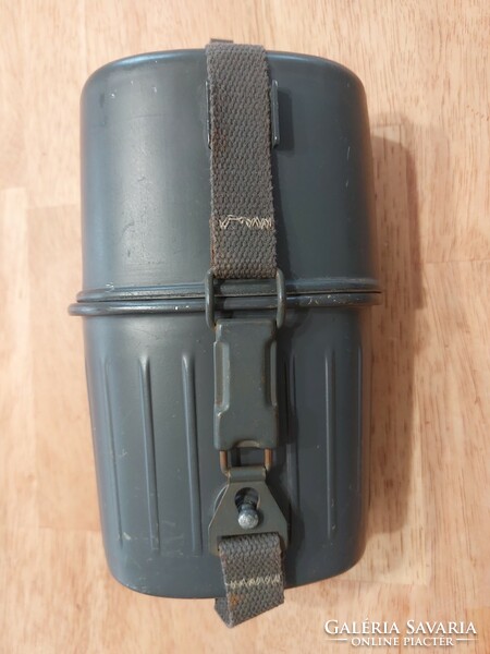 (K) German military water bottle case