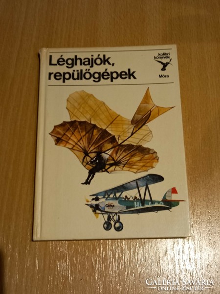 KOLIBRI zsebkönyv