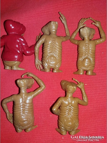 Retro film factory e.T. Figure pack (5 8 cm figures in one) game according to the pictures
