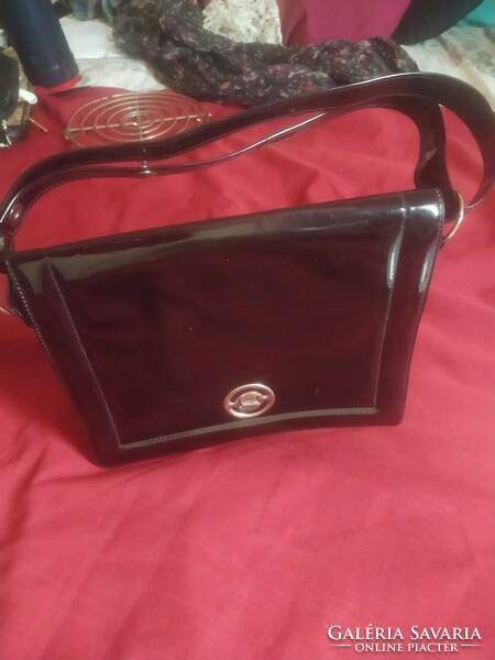 Vintage black patent leather women's bag