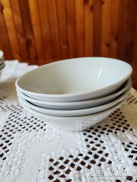 Zsolnay porcelán gulyás tányér, kocsonyás tányér 2000,-/db