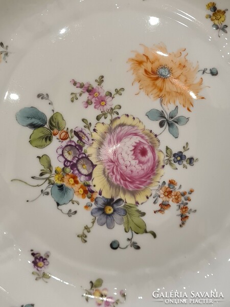 Antique plate from Herend with a rich bouquet of flowers and butterflies