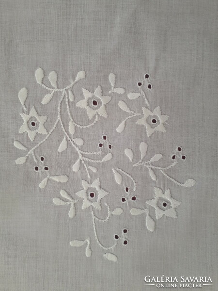 Brand new runner embroidered in white on white batiste fabric