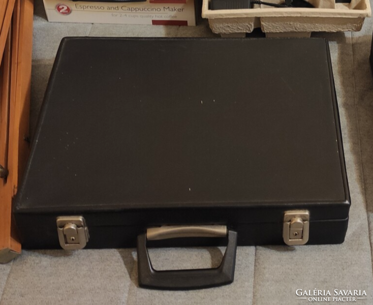 Classic retro briefcase with black buckle