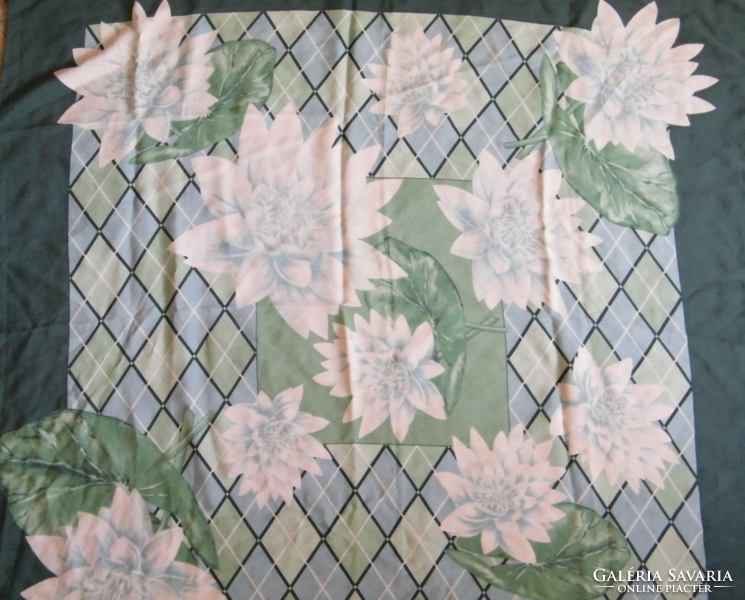 Vintage Mondi selyemkendő, sál