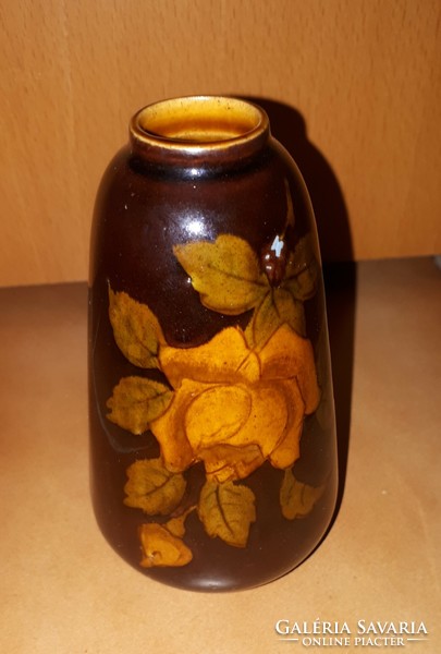 Brown rose vase