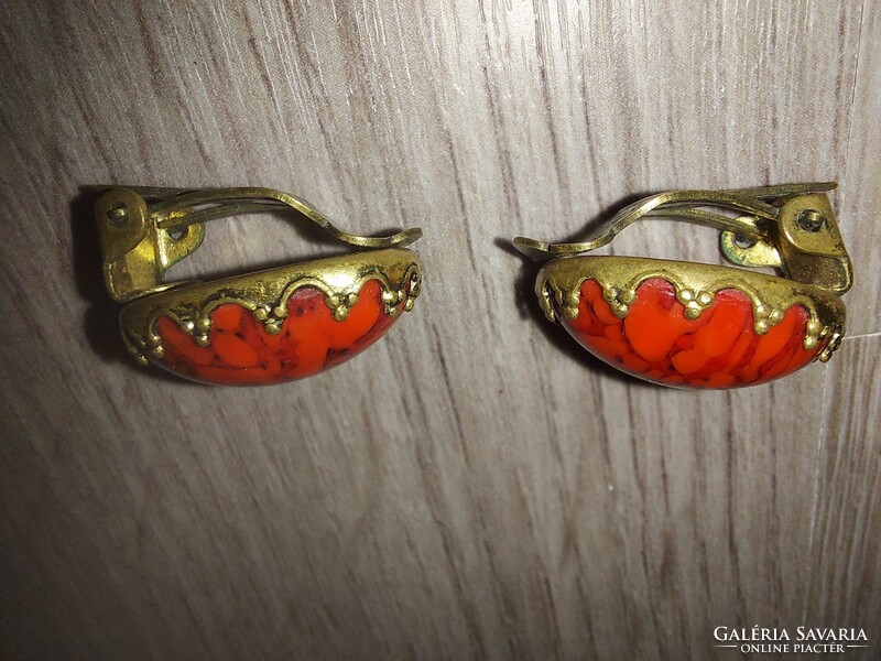 Pair of earring clips with red stones