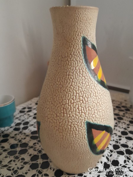 Kerámia váza, Várdeák Ildikó tervezése