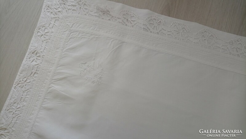 Festive monogrammed pillowcase decorated with antique beaten lace border (irén)