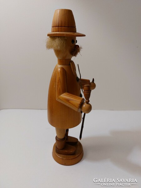 Smoking wooden figure old man 25 cm