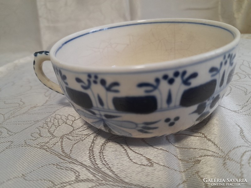 Zsolnay teacup