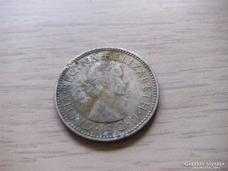 1 Shilling  1958   Anglia  ( Skócia címer  Balra néző Ágaskodó Oroszlán a Koronázási Pajzson   )
