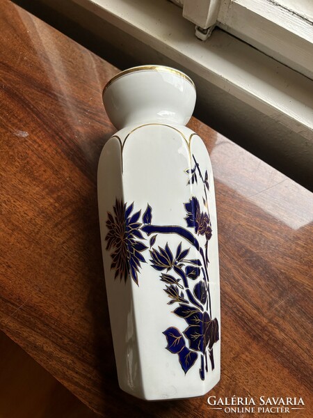 Hölóháza large (35 cm) porcelain vase, blue flower pattern with gilded frame