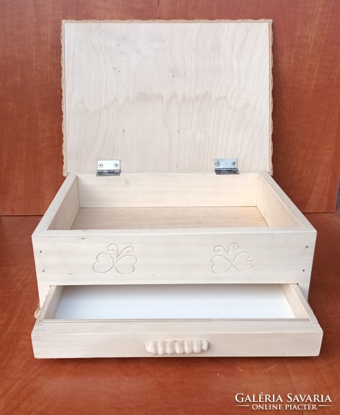 Decorative box, carved box, butterfly box, butterfly, unique box, wooden box, jewelry box, jewelry box