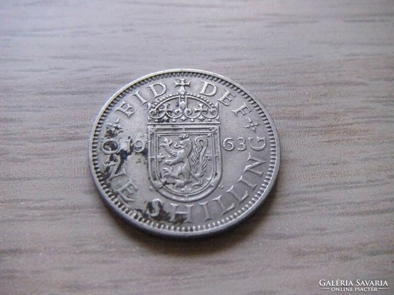 1 Shilling 1963 England (coat of arms of Scotland rampant lion facing left on coronation shield)