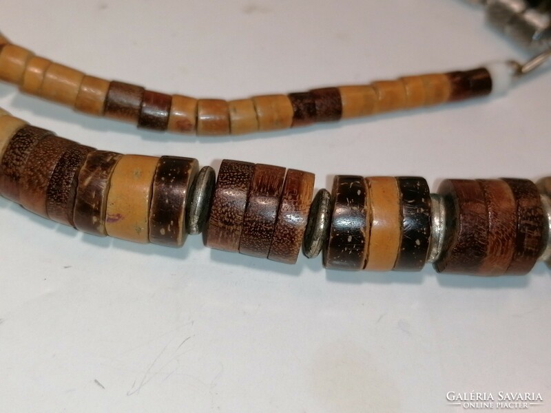 Bambuszból, kókuszdíoból fűzőtt nyaklánc (1060)