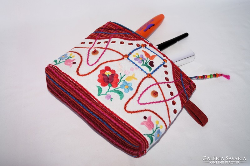 Colorful, hand-embroidered knapsack, Kalocsa flowery, red, cosmetic bag, traditional trinket holder
