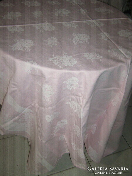 Csodaszép antik vintage rózsás pasztell rózsaszín damaszt terítő abrosz