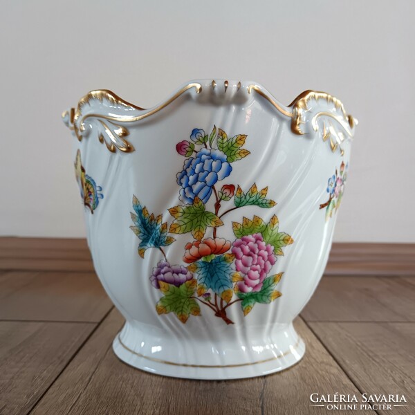 Herend Victoria patterned pot