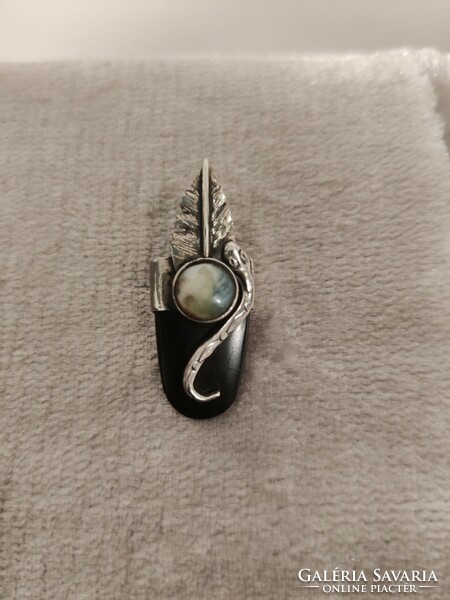 Obsidian silver Peruvian pendant with moonstone