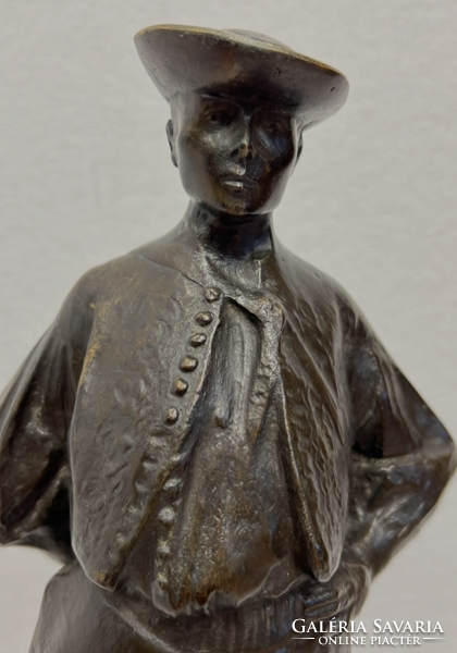 Antique bronze statue of János László Beszédes (1874-1922).