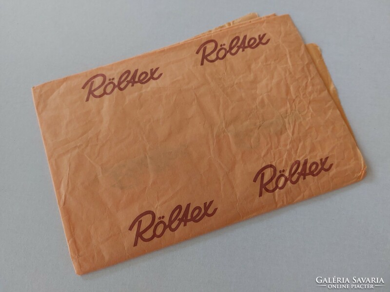 Retro wrapping paper röltex