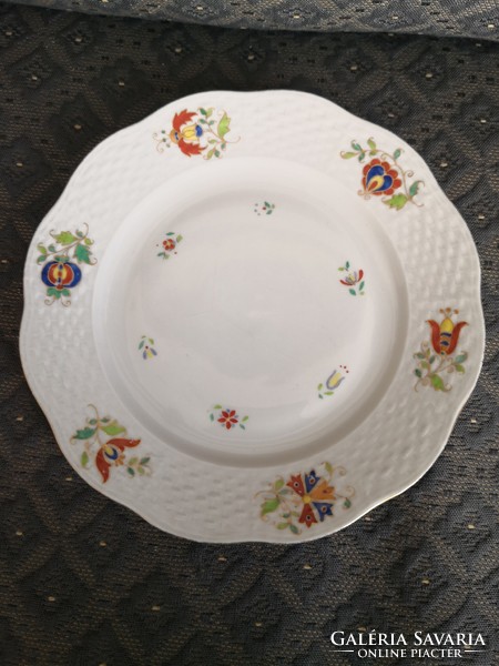 Herend mhg patterned plate with lots of gold