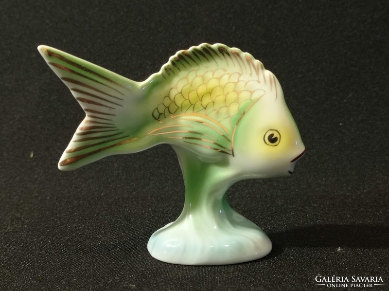 Old Hóllóháza porcelain fish