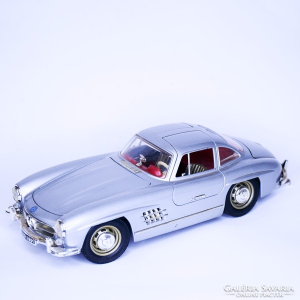 Bburago mercedes-benz 300 sl 1954