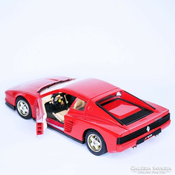 Bburago Ferrari F40 Testarossa 1984