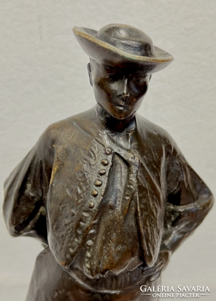 Antique bronze statue of János László Beszédes (1874-1922).