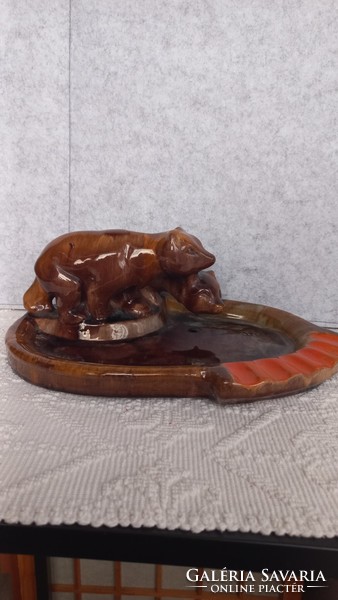 Hops art deco glazed figural ceramic with bears, ashtray