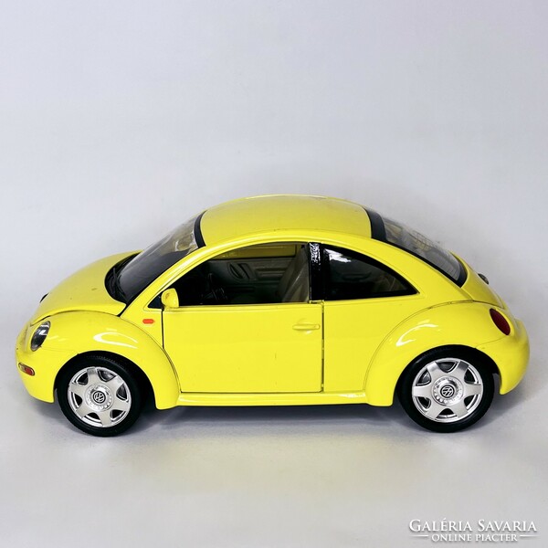 Bburago  Volkswagen New Beetle 1998