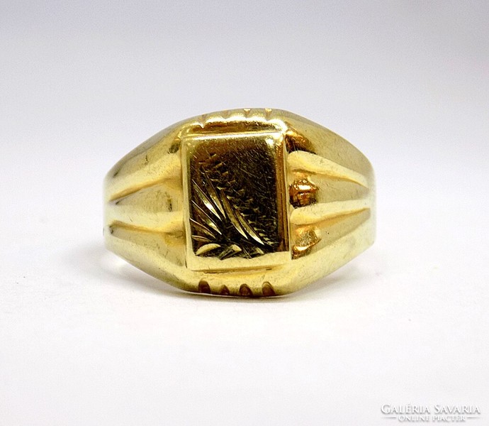 Engraved gold signet ring (zal-au118626)