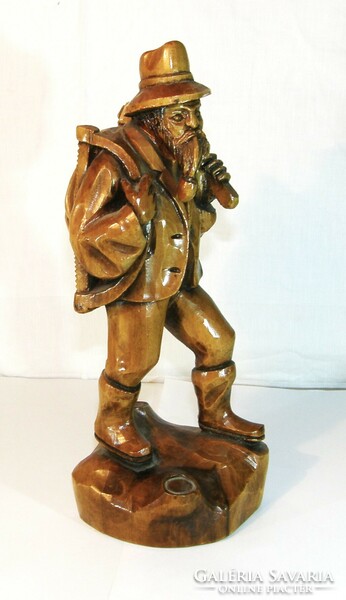 Lumberjack carved wooden statue - 26 cm