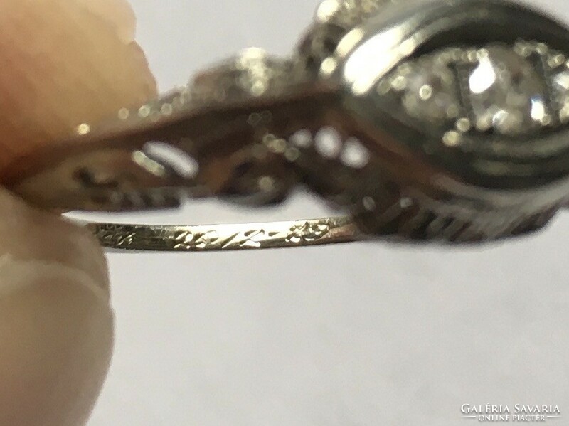 18K art deco antique white gold diamond ring