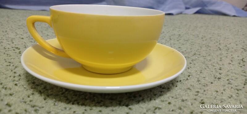 2 Zsolnay cups, shielded, yellow tea cup + spout.