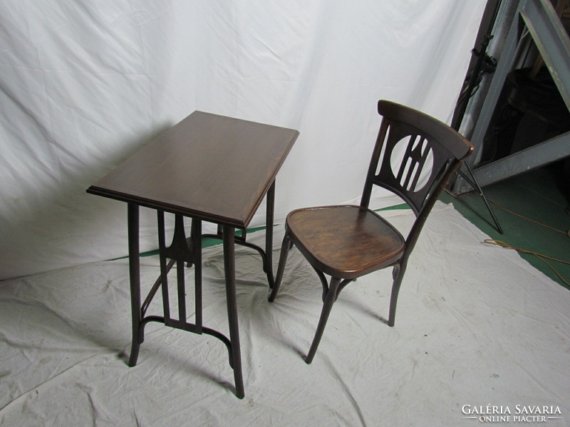 Antique thonet table + chair (restored)