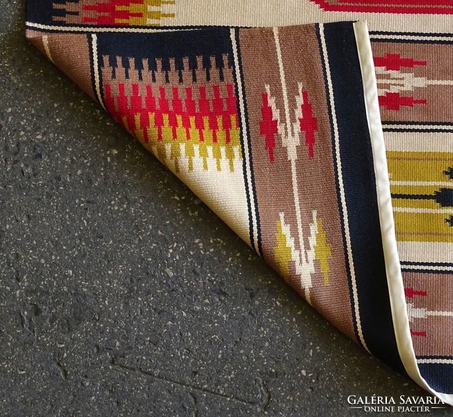 1K981 Toronto medium-sized handwoven rug 117 x 160 cm