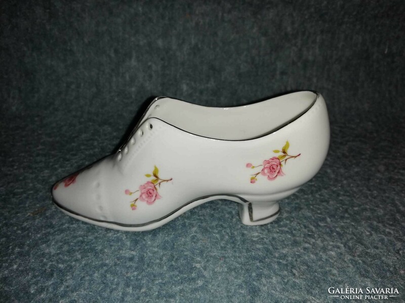 Porcelán cipő - 13 cm (A4)