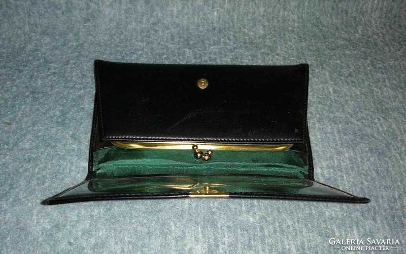 Fekete női pénztárca 9*16,5 cm (A4)