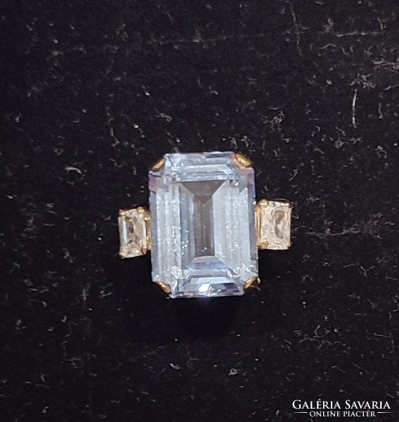 Aquamarine 14k gold ring