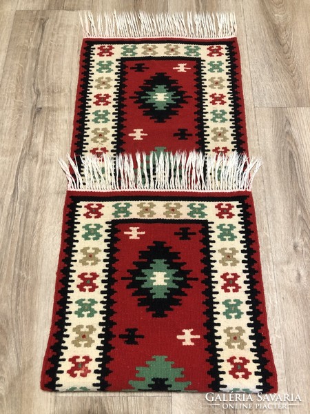 Kilim (kilim) hand-woven wool rug, 40 x 136 cm