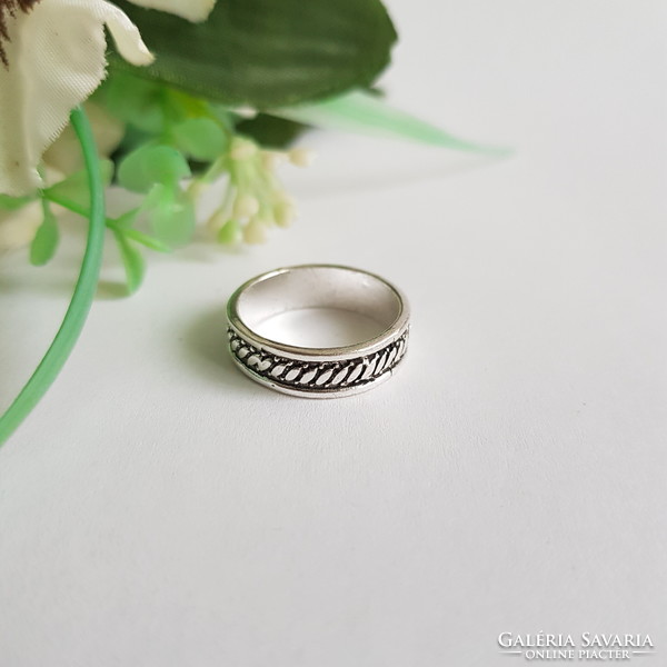 New ring with twisted pattern - usa 6 / eu 52 / ø16.5mm
