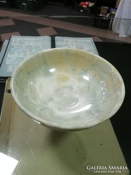 Onyx, pedestal serving bowl
