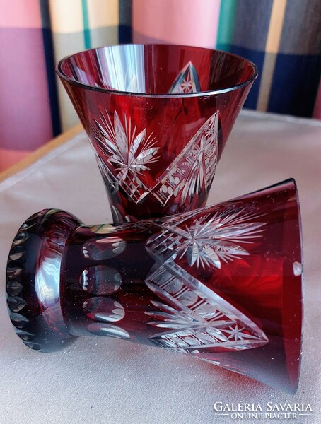 Burgundy polished decorative glass